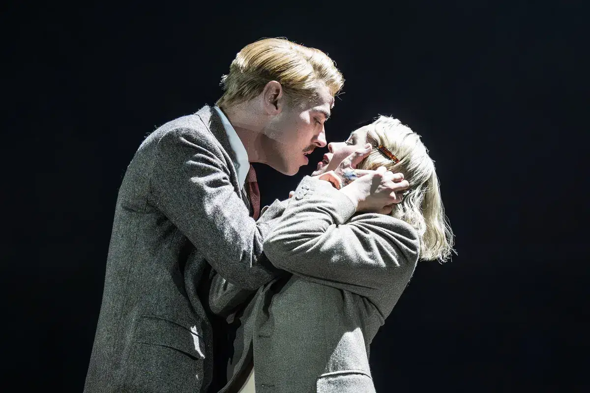 Cliff and Sally Bowles