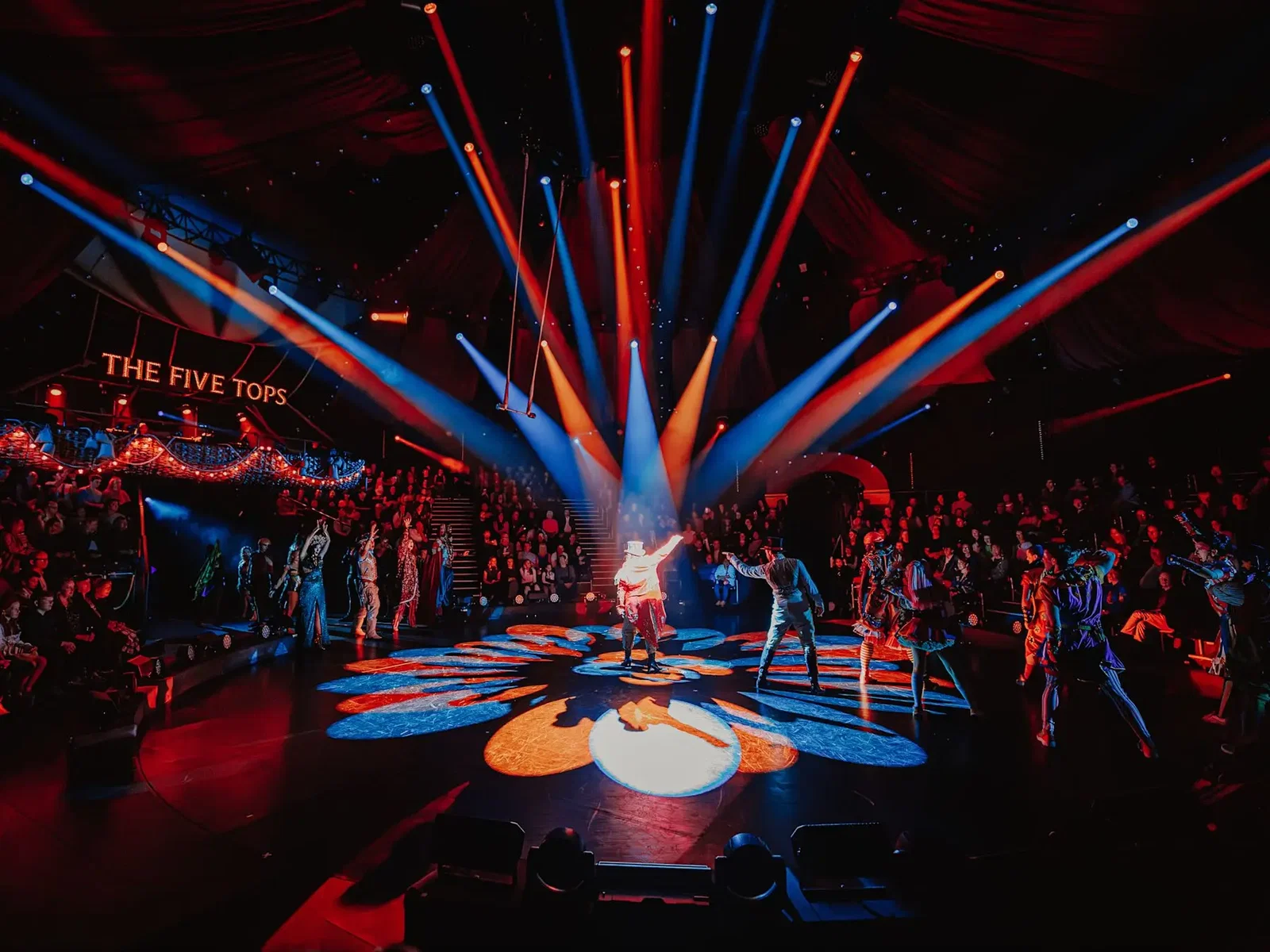 Circus performers in Come Alive! The Greatest Showman Circus Spectacular
