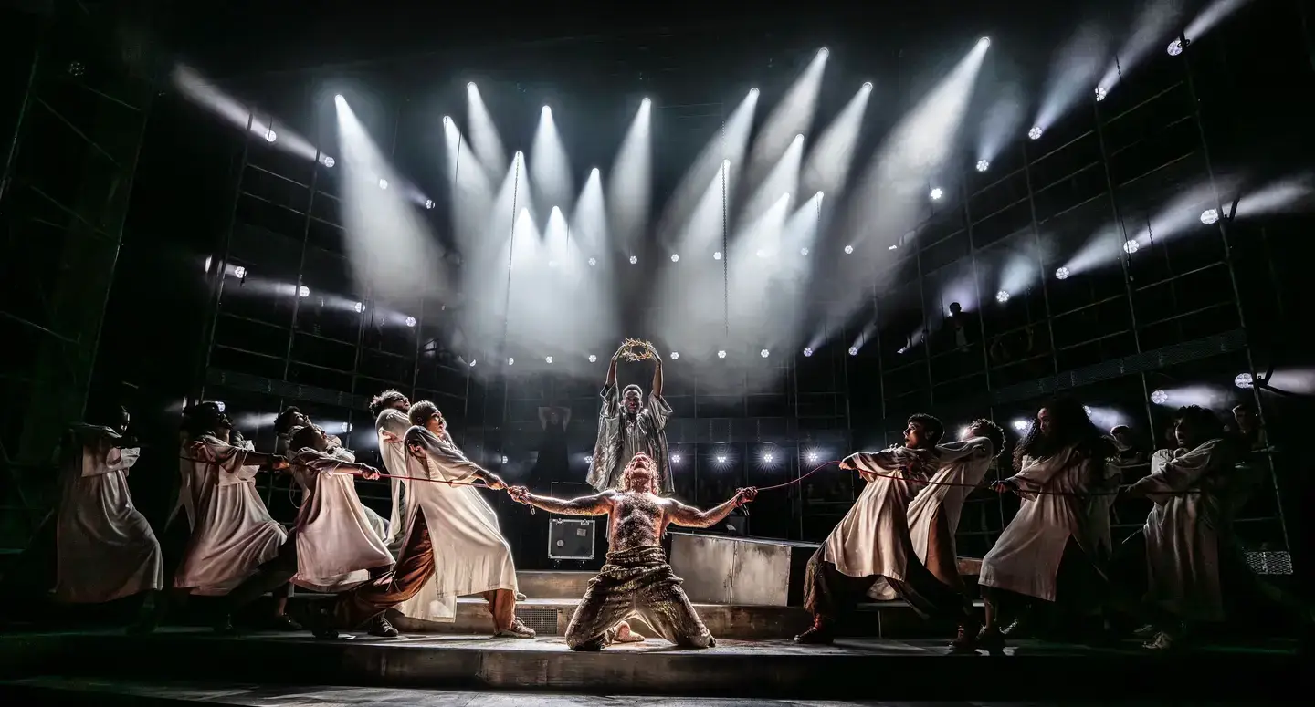 Sam Ryder as Jesus with the company