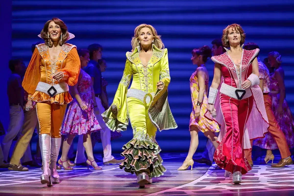 Donna and the Dynamos