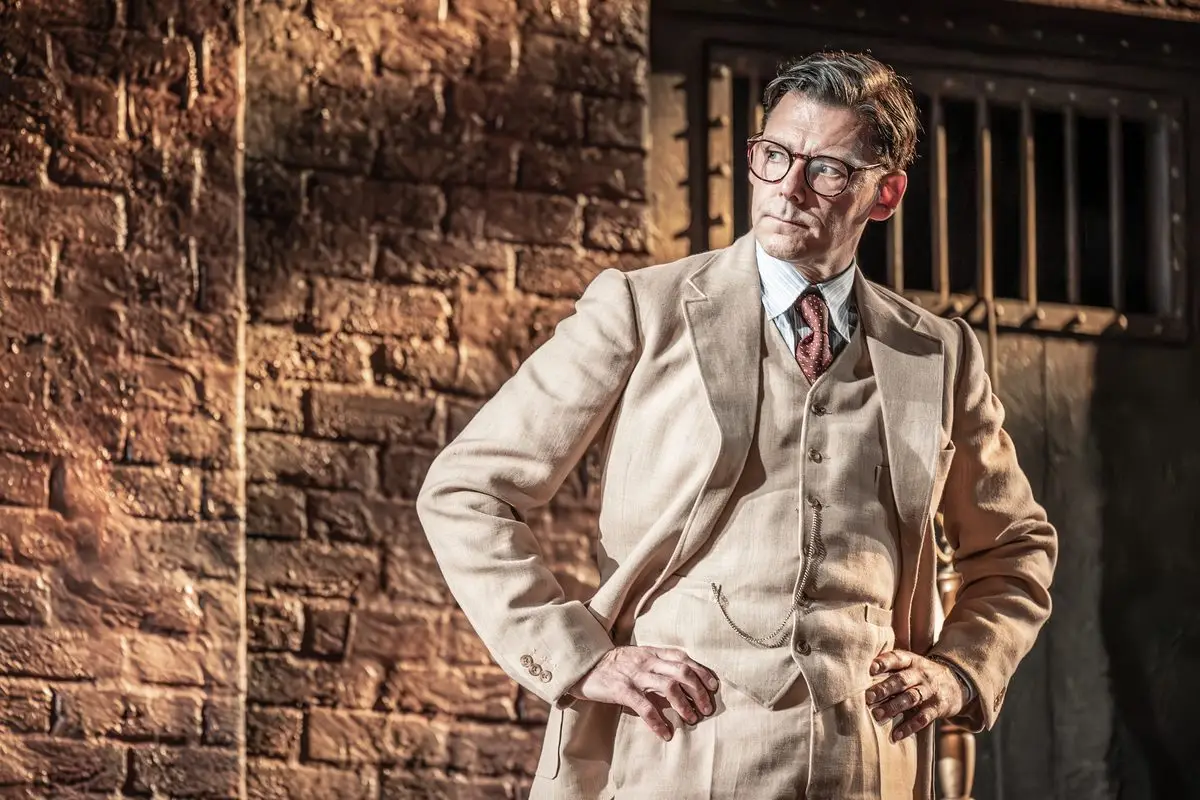 Atticus Finch outside the Maycomb County jail in To Kill a Mockingbird at Wyndham's Theatre, London